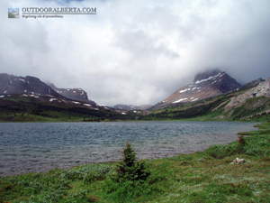 Baker Lake Banff National Park